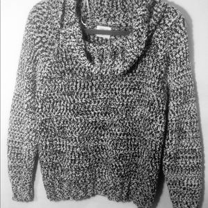 Sienna sky cowl neck women’s sweater size medium